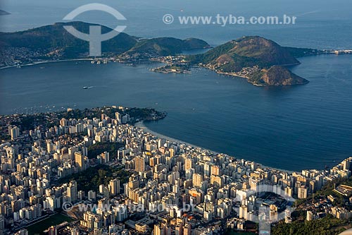  Foto aérea de prédios na Praia de Icaraí  - Niterói - Rio de Janeiro (RJ) - Brasil