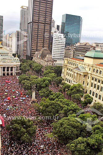  Manifestantes durante a manifestação #EleNão contra o candidato à presidência Jair Bolsonaro  - Rio de Janeiro - Rio de Janeiro (RJ) - Brasil