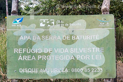  Detalhe de placa na Área de Proteção Ambiental da Serra de Baturité  - Guaramiranga - Ceará (CE) - Brasil