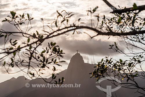  Vista do Cristo Redentor a partir do mirante do Morro da Urca no Pão de Açúcar  - Rio de Janeiro - Rio de Janeiro (RJ) - Brasil