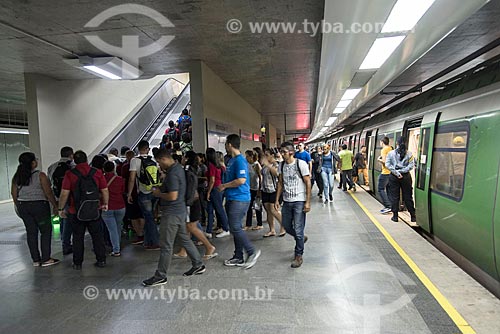  Passageiros em estação do Metrô de Fortaleza  - Fortaleza - Ceará (CE) - Brasil