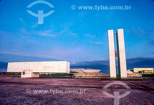  Fachada do Congresso Nacional durante a construção de Brasília  - Brasília - Distrito Federal (DF) - Brasil