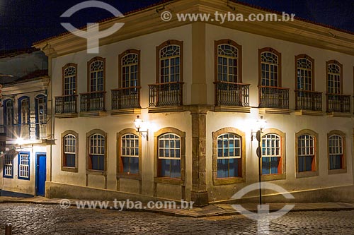  Fachada de casario à noite  - Ouro Preto - Minas Gerais (MG) - Brasil