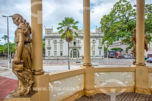  Coreto na Praça Fausto Cardoso com o Palácio Olímpio Campos (1863) - antiga sede do Governo do Estado - ao fundo  - Aracaju - Sergipe (SE) - Brasil