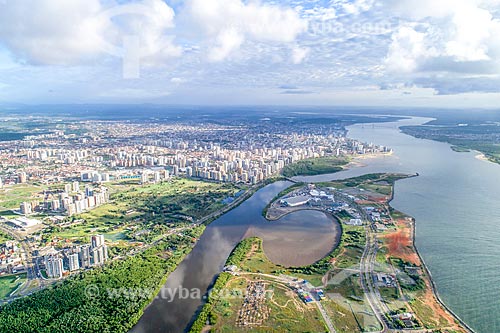  Foto feita com drone da foz do Rio Poxim com o Rio Sergipe e o bairro Treze de julho ao fundo  - Aracaju - Sergipe (SE) - Brasil
