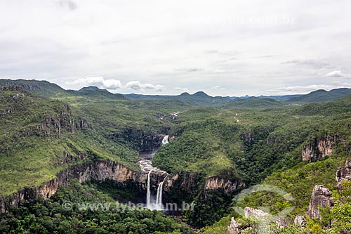  Vista da Cachoeira do Salto no Parque Nacional da Chapada dos Veadeiros  - Alto Paraíso de Goiás - Goiás (GO) - Brasil