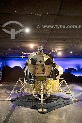  Réplica de sonda lunar em exibição na Fundação Planetário da Cidade do Rio de Janeiro  - Rio de Janeiro - Rio de Janeiro (RJ) - Brasil