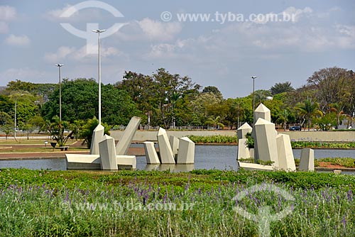  Praça Cívica - mais conhecida como Praça dos Cristais  - Brasília - Distrito Federal (DF) - Brasil