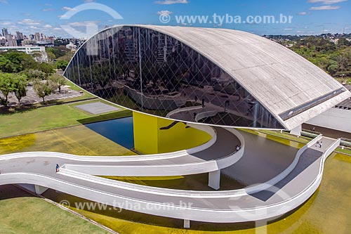  Foto feita com drone do Museu Oscar Niemeyer - também conhecido como Museu do Olho  - Curitiba - Paraná (PR) - Brasil