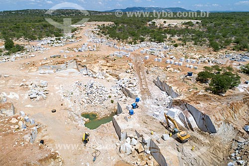  Foto feita com drone de extração em mina de mármore  - São José do Seridó - Rio Grande do Norte (RN) - Brasil