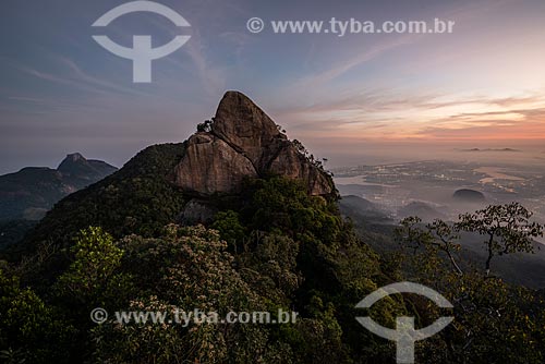  Bico do Papagaio no Parque Nacional da Tijuca durante o pôr do sol  - Rio de Janeiro - Rio de Janeiro (RJ) - Brasil