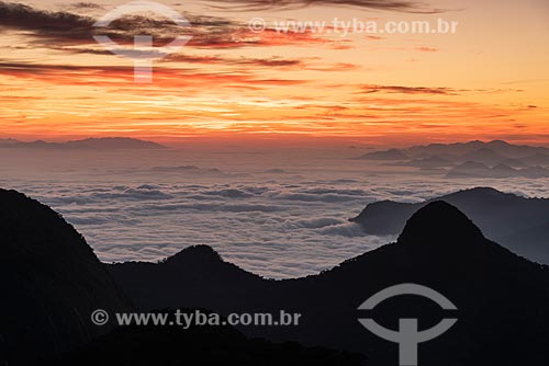  Vista a partir do Bico do Papagaio no Parque Nacional da Tijuca durante o pôr do sol  - Rio de Janeiro - Rio de Janeiro (RJ) - Brasil