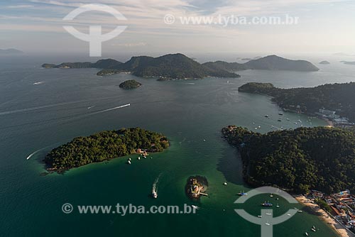  Foto aérea da Ilha do Maia, Ilha do Bonfim, Ilha do Almeida e da Ilha da Gipóia na Baía de Ilha Grande  - Angra dos Reis - Rio de Janeiro (RJ) - Brasil