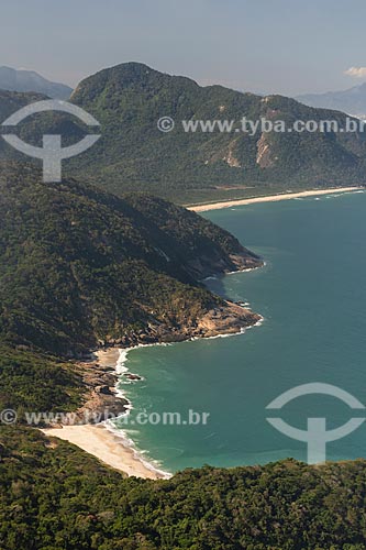  Vista da Praia do Meio, Praia do Inferno e da Praia de Grumari a partir da Pedra do Telégrafo no Morro de Guaratiba  - Rio de Janeiro - Rio de Janeiro (RJ) - Brasil