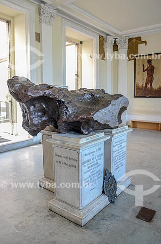  Meteorito do Bendegó em exibição no Museu Nacional - antigo Paço de São Cristóvão  - Rio de Janeiro - Rio de Janeiro (RJ) - Brasil