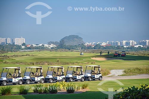  Carrinhos de golfe no campo de Golfe da Barra da Tijuca - parte do Parque Olímpico Rio 2016  - Rio de Janeiro - Rio de Janeiro (RJ) - Brasil