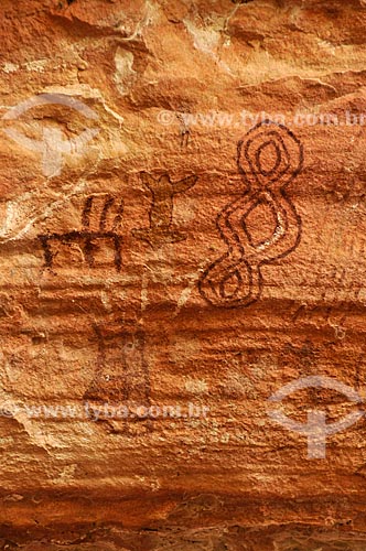  Detalhe de pintura rupestre - Sítio Arqueológico Gruta do Pitoco - na Serra do Bom Sucesso  - Alcinópolis - Mato Grosso do Sul (MS) - Brasil
