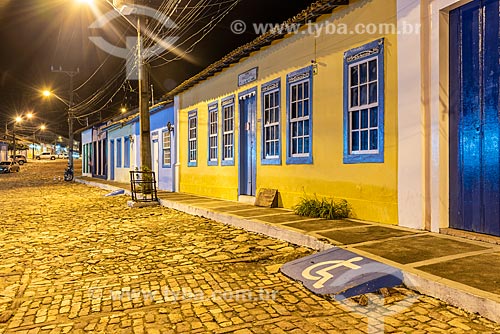  Sinalização de acessibilidade e rampa para calçada no centro histórico de Mucugê  - Mucugê - Bahia (BA) - Brasil