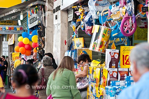  Comércio na Rua Voluntários da Pátria  - Porto Alegre - Rio Grande do Sul (RS) - Brasil