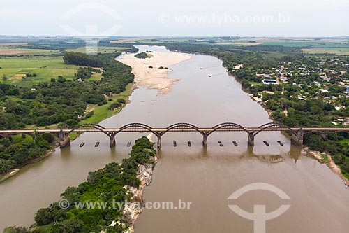  Foto feita com drone da ponte General Osório sobre o Rio Ibicuí  - Manoel Viana - Rio Grande do Sul (RS) - Brasil
