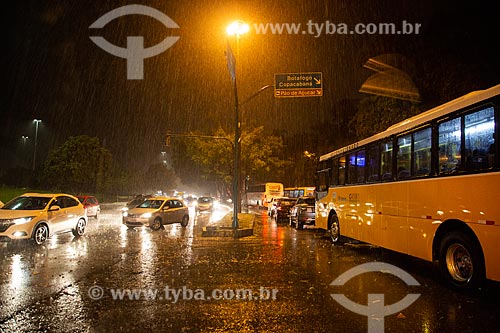  Rua do Catete alagada depois de forte temporal  - Rio de Janeiro - Rio de Janeiro (RJ) - Brasil