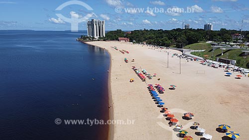  Foto feita com drone da Praia da Ponta Negra vazia devido à crise do Coronavírus  - Manaus - Amazonas (AM) - Brasil