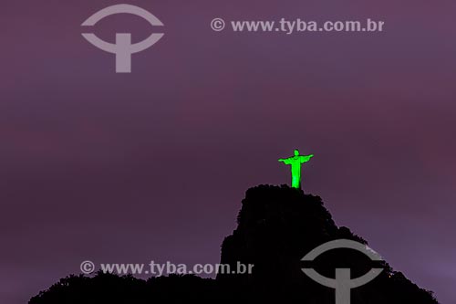  Vista do Cristo Redentor durante a noite  - Rio de Janeiro - Rio de Janeiro (RJ) - Brasil