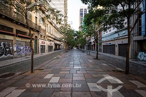  Rua Uruguaiana vazia devido à Crise do Coronavírus  - Rio de Janeiro - Rio de Janeiro (RJ) - Brasil