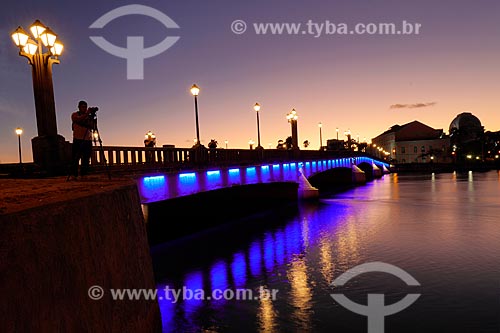  Ponte Santa Isabel (1967) - também conhecida como Ponte Princesa Isabel - sobre o Rio Capibaribe  - Recife - Pernambuco (PE) - Brasil
