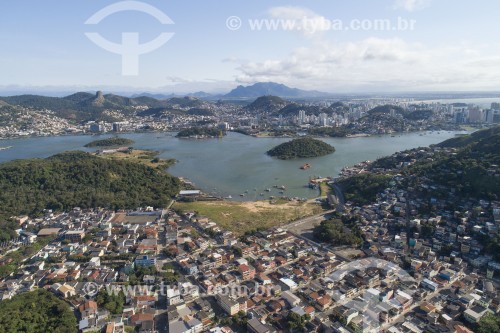 Foto feita com drone do bairro Glória - ao fundo baí­a e centro da cidade de Vitória - Vila Velha - Espírito Santo (ES) - Brasil