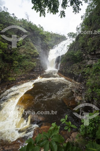 Vista da Cachoeira dos Couros no entorno do Parque Nacional da Chapada dos Veadeiros  - Alto Paraíso de Goiás - Goiás (GO) - Brasil