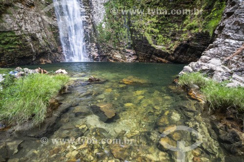 Turistas na Cachoeira do Segredo - Parque Nacional da Chapada dos Veadeiros  - Alto Paraíso de Goiás - Goiás (GO) - Brasil