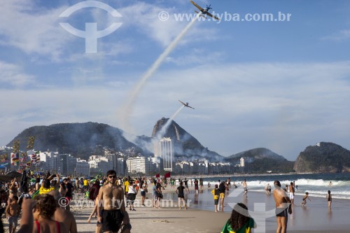 Apresentação da Esquadrilha da Fumaça durante ato pró Presidente Bolsonaro nas comemorações dos 200 anos da Independência do Brasil - Rio de Janeiro - Rio de Janeiro (RJ) - Brasil