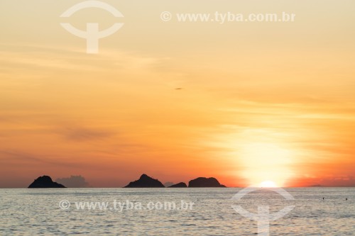 Pôr do sol visto do Arpoador com as Ilhas Tijucas ao fundo - Rio de Janeiro - Rio de Janeiro (RJ) - Brasil