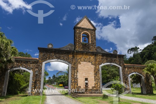 Portal da Graciosa na Estrada da Graciosa (PR-410) - Campina Grande do Sul - Paraná (PR) - Brasil