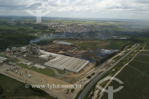Foto feita com drone da fábrica da empresa Placas Brasil de compensados de Eucalypto - Pinheiros - Espírito Santo (ES) - Brasil