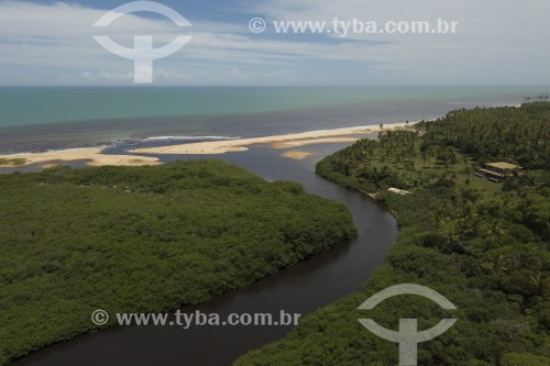 Foto feita com drone da Praia da Barra do Cahy - Prado - Bahia (BA) - Brasil