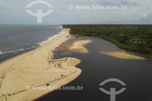 Foto feita com drone da Praia da Barra do Cahy - Prado - Bahia (BA) - Brasil