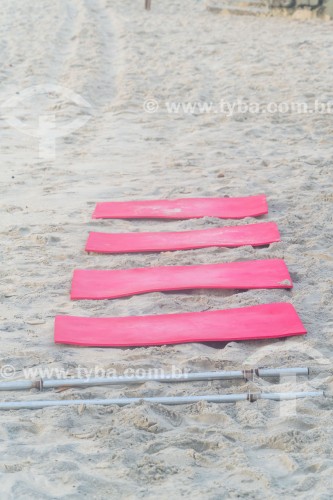 Esteiras utilizadss em exercícios no Posto 6 da Praia de Copacabana - Rio de Janeiro - Rio de Janeiro (RJ) - Brasil
