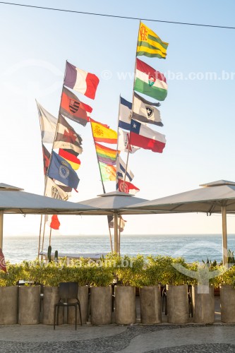 Bandeiras na Praia de Copacabana - Rio de Janeiro - Rio de Janeiro (RJ) - Brasil