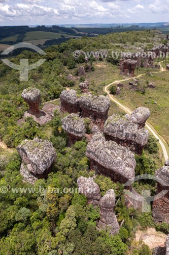 Foto feita com drone de formações de arenito no Parque Estadual de Vila Velha - Ponta Grossa - Paraná (PR) - Brasil