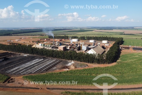 Foto feita com drone da Usina Tietê - produtora de açúcar e álcool - Ubarana - São Paulo (SP) - Brasil