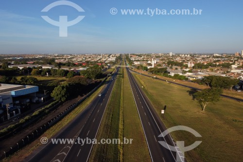 Foto feita com drone da Rodovia Washington Luís - Mirassol - São Paulo (SP) - Brasil