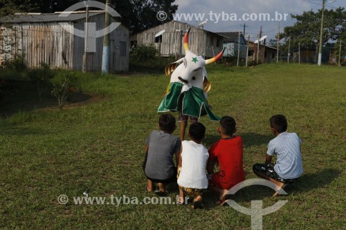 Folclore popular do Boi Estrelinha na Comunidade Perpétuo Socorro - Parintins - Amazonas (AM) - Brasil