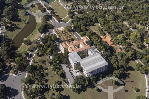 Vista aérea do Museu Nacional - antigo Paço de São Cristóvão - no Parque da Quinta da Boa Vista  - Rio de Janeiro - Rio de Janeiro (RJ) - Brasil