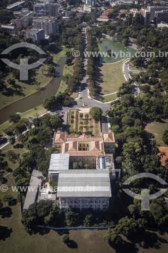 Vista aérea do Museu Nacional - antigo Paço de São Cristóvão - no Parque da Quinta da Boa Vista  - Rio de Janeiro - Rio de Janeiro (RJ) - Brasil