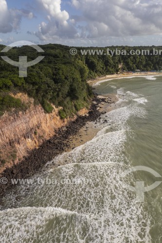 Foto feita com drone de falésia na Praia do Madeiro - Tibau do Sul - Rio Grande do Norte (RN) - Brasil