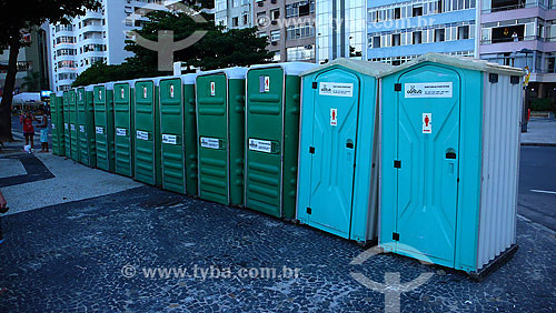  Chemical bathrooms placed in Copacabana beach for the New Year´s Eve - Rio de Janeiro city - Rio de Janeiro state - Brazil 