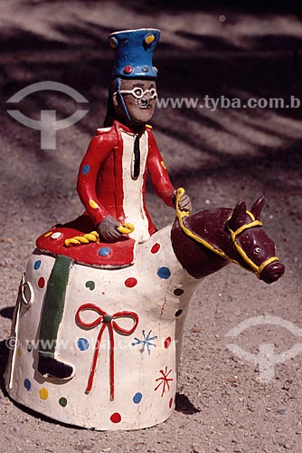  Handmade ceramics - craftwork - Knight figure - author: Amaro Rodrigues - Museu do Pontal (Museum of the Pontal) - Recreio dos Bandeirantes neighbourhood - Rio de Janeiro city - Rio de Janeiro state - Brazil 