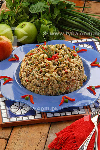  International cookery: moroccan salad with apples on the side  - Brazil